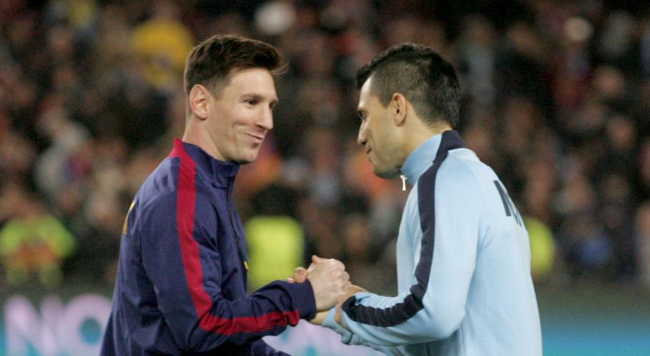 阿圭罗:我和梅西小时候都很难看,看照片会被吓到