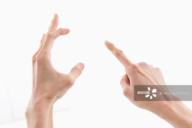 预防老年痴呆,这三个手指动作马上做起来