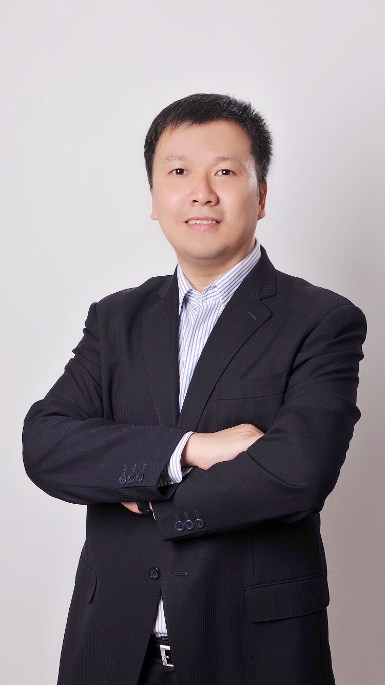 张鹏(当代置业总裁)张明贵(新希望地产总裁)参与嘉宾:为此,每日经济