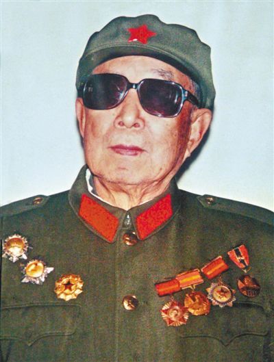 张绪:老有所为献忠诚