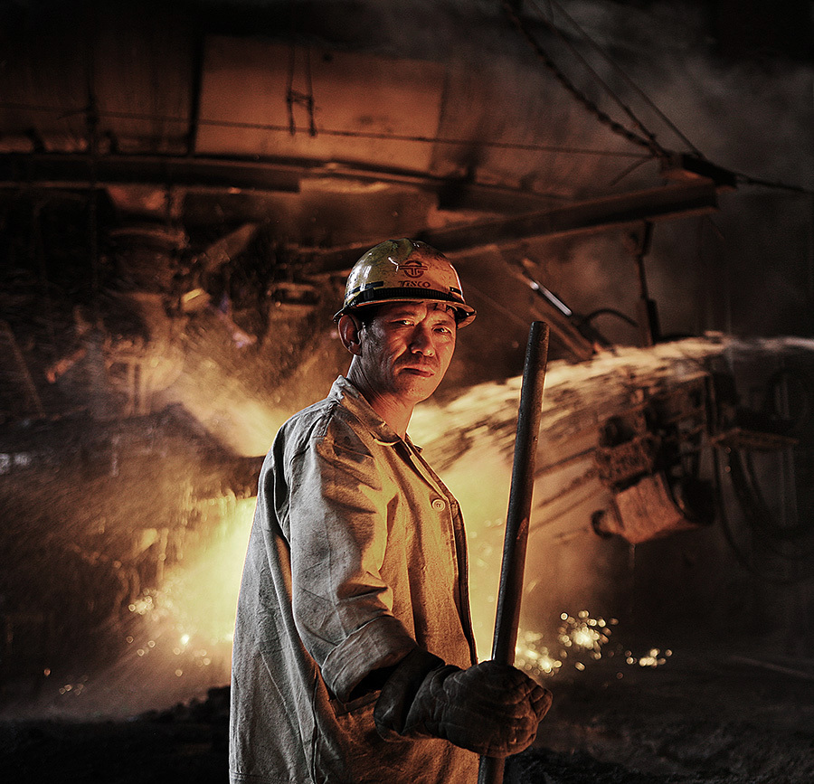 向劳动者致敬——吉林省女摄影家协会会员作品选