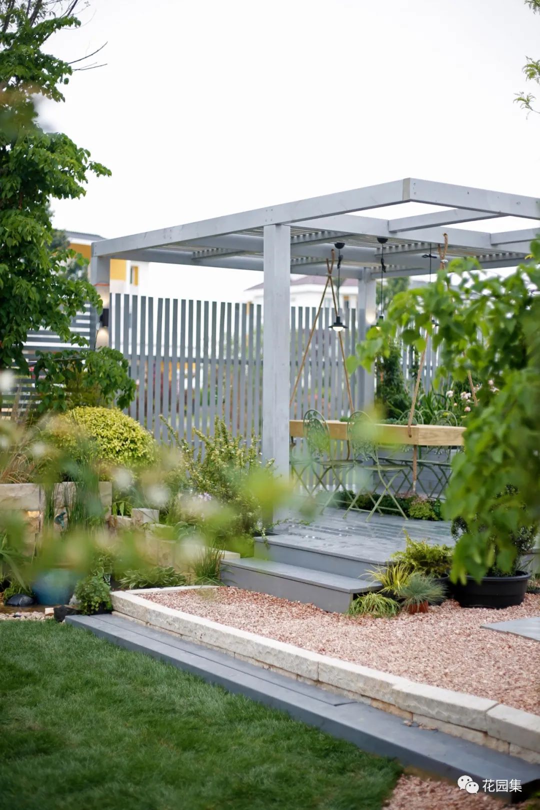 回归| 7天,200平现代简约实景花园营造记,这份清新雅致,谁不爱?