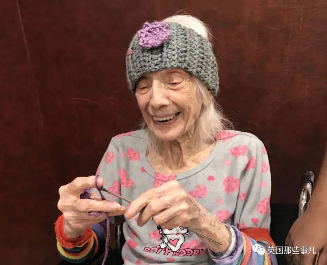 熬过流产,坏血病和癌症,这101岁老太太如今又战胜了新冠!