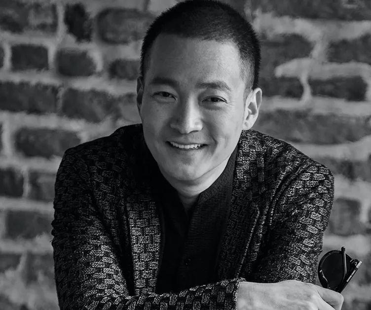 当你爱着生活,岁月也就温柔许多 |「为你读诗」|喻恩泰|诺贝尔文学奖