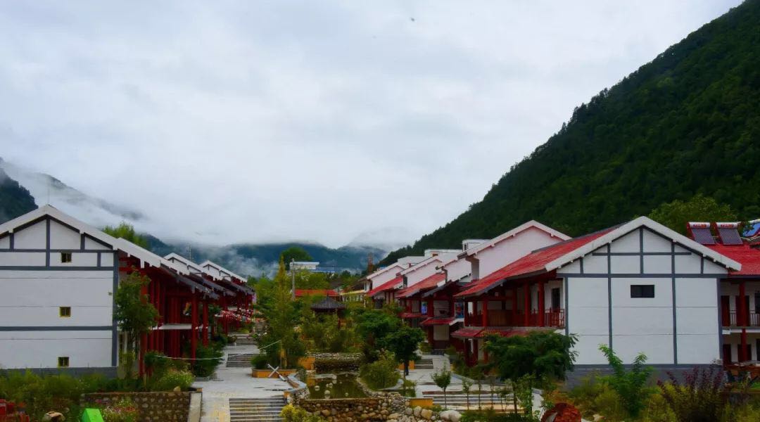 陕西太白县黄柏塬镇:充满生机与活力的旅游名镇