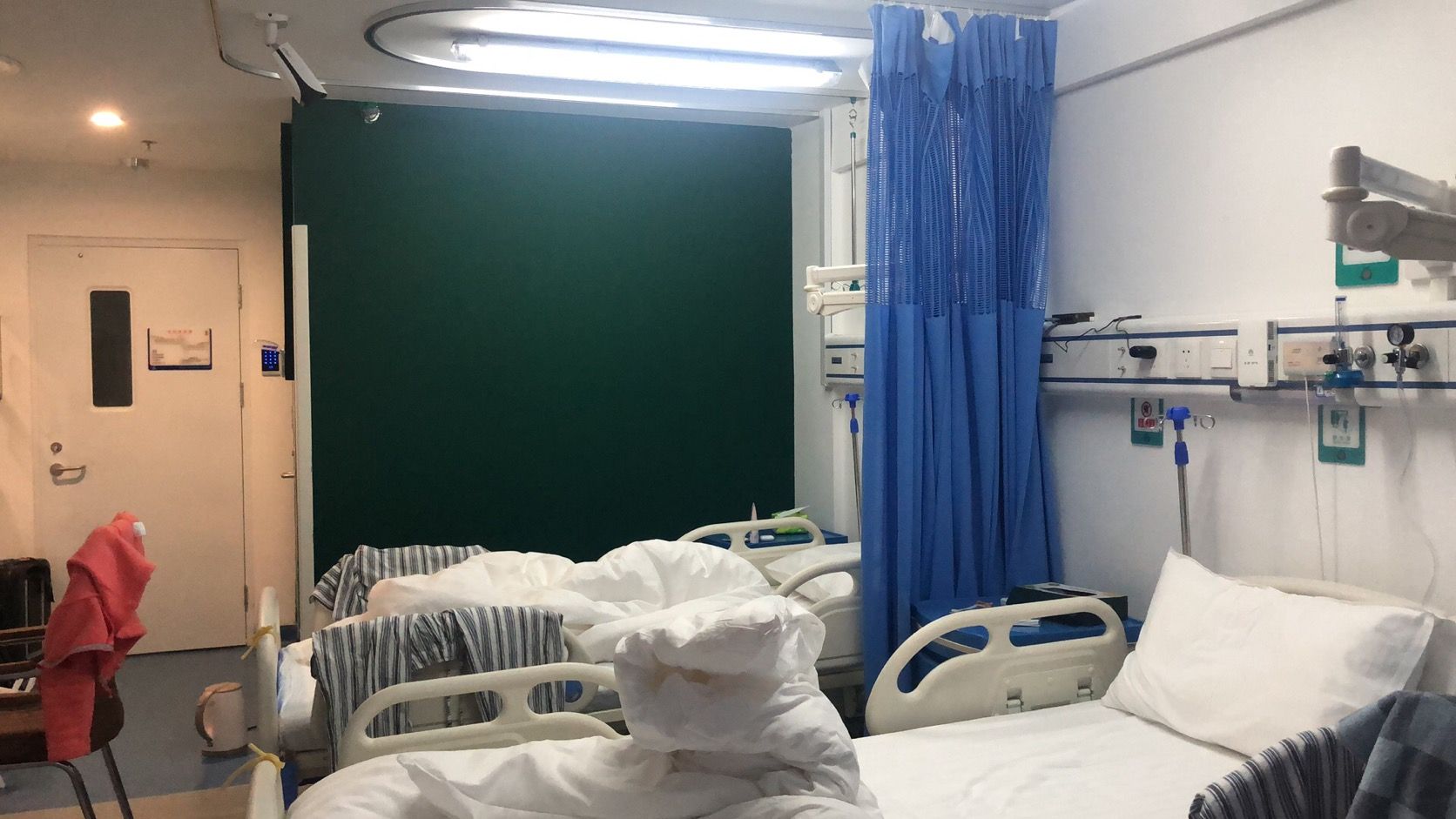 对话小汤山医院在院患者国内治疗很安心生活比较规律