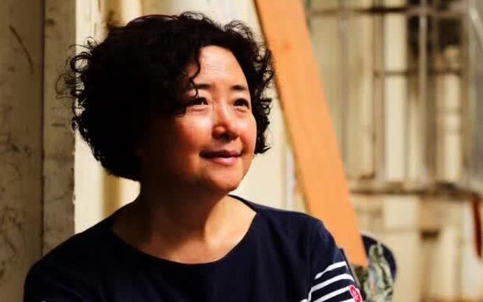 诗人蓝蓝:甘作儿童的保姆,用诗歌与儿童嬉戏