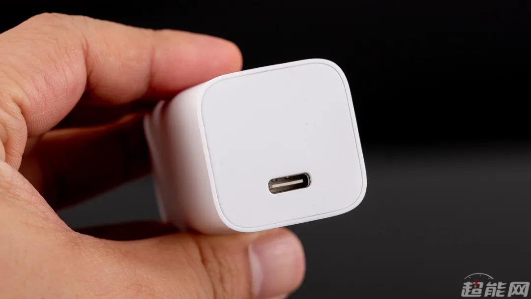 小米gan充电器type-c 65w评测:小体积且高性价比__财经头条