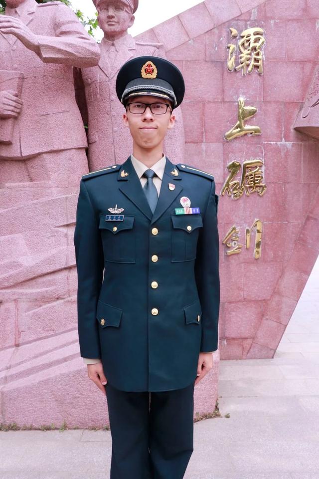 百名小"火"为母校代言,"军营美容院"等你来pk!