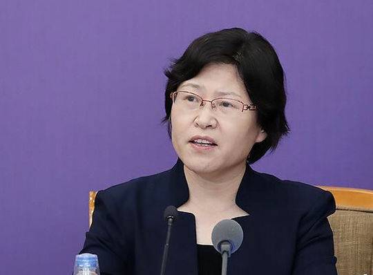 磷酸氯喹日产能达到10万人份工信部:确保实现"药等人"