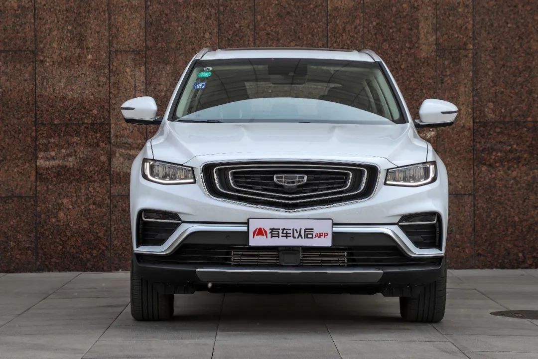 15t四驱仅1488万吉利热销suv出新版本目测要火