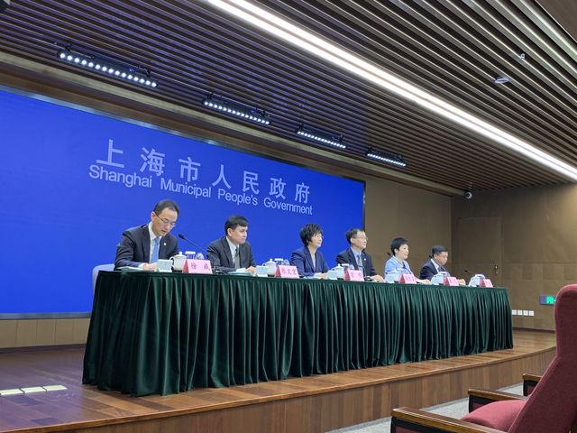 上海疾控中心主任付晨：将进一步完善传染病监测预警体系|新冠肺炎_新浪新闻
