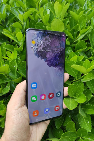 三星galaxys20ultra5g全面评测握持手感出色百倍变焦树立手机拍照新