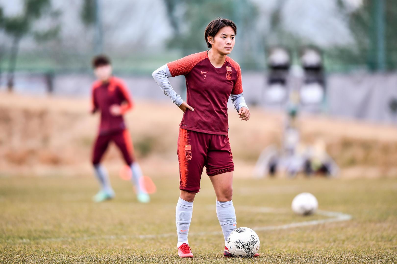 正文  由于之后疫情蔓延到世界各地,原定于3月份进行的中国女足与韩国