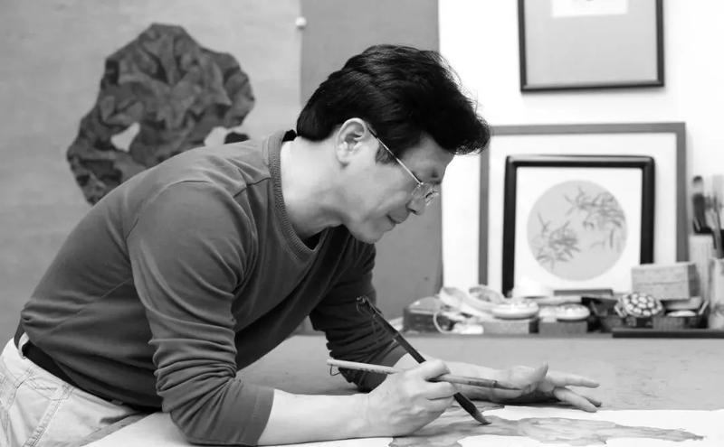 张铁威从乡村语文老师蜕变成岭南花鸟画家