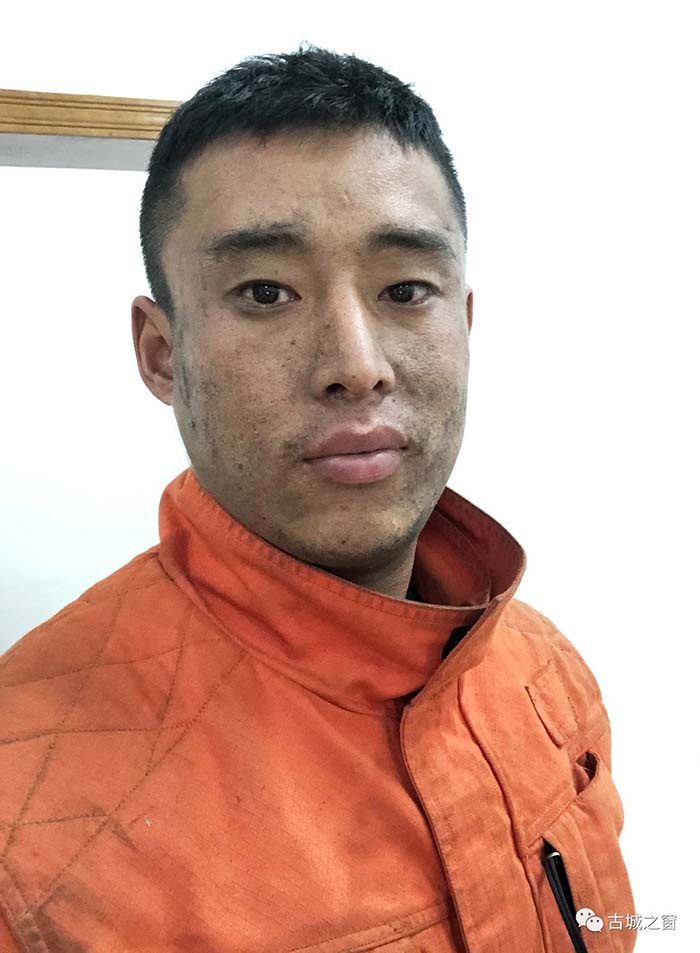 古城森林消防中队4名消防员的火场日记,展示鲜为人知的细节