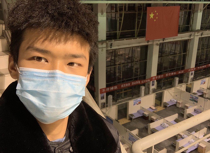 武汉抗"疫"近俩月,19岁河南小伙今"解封":想跟父母吃顿饭