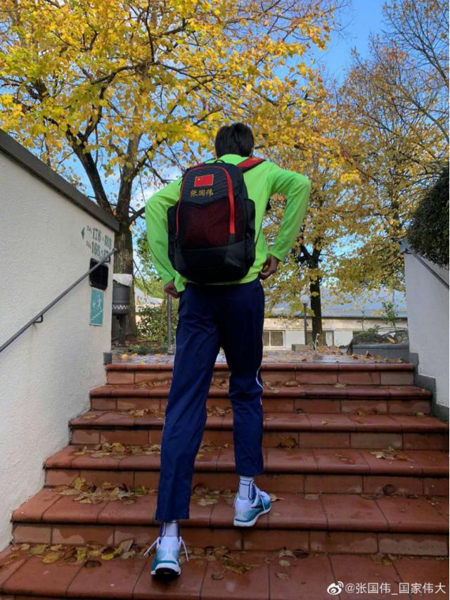 体坛泥石流张国伟不仅运动非常棒还是一位段子高手