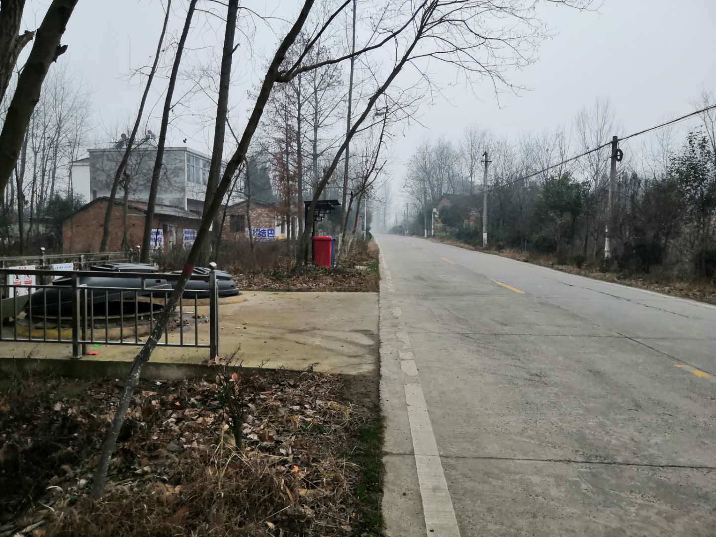 杜家昌指认的交通事故再次发生现场。