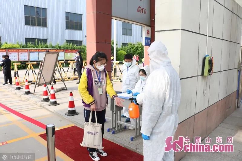 这就是山东|科学应对、精细管理,山东多地初中毕业年级重返校园!