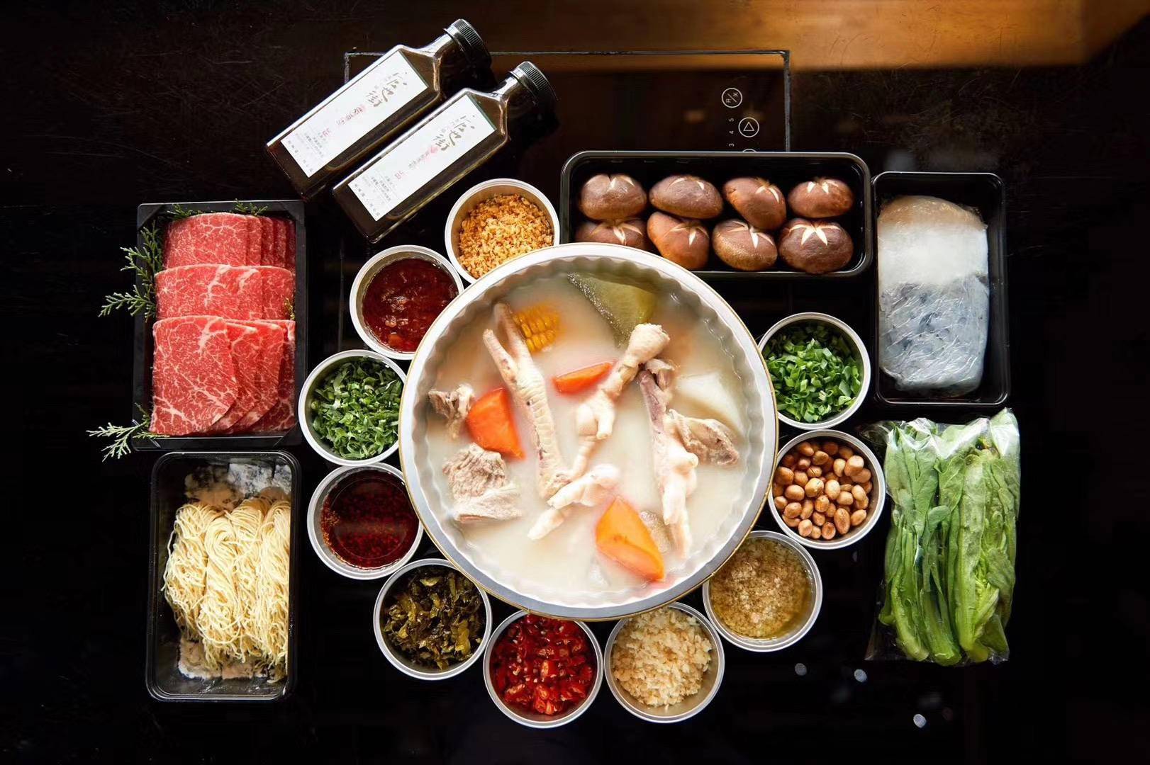 官也街火锅,一家精品火锅的外卖挑战 | 餐饮战疫录④