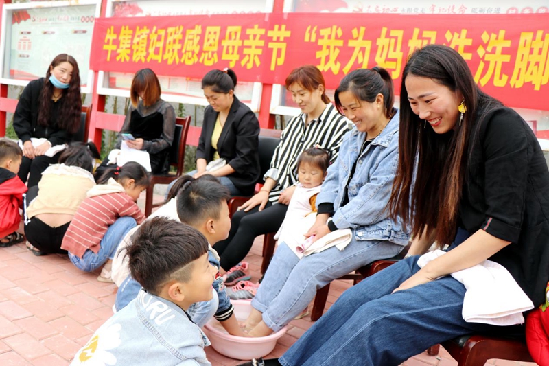 温情五月感恩母爱亳州举行多彩活动庆祝母亲节