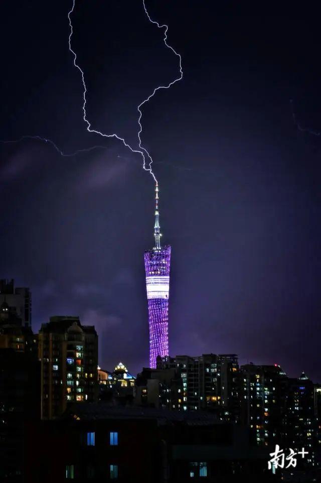 正文  5月11日19时到20时,梅州,揭阳,河源,广州,佛山,肇庆等地区出现