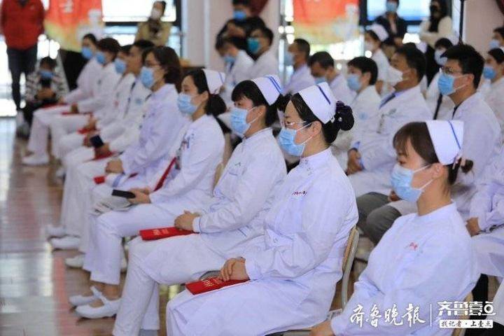 青岛表彰80名医护,今晚浮山湾畔还有“致敬白衣天使”灯光秀
