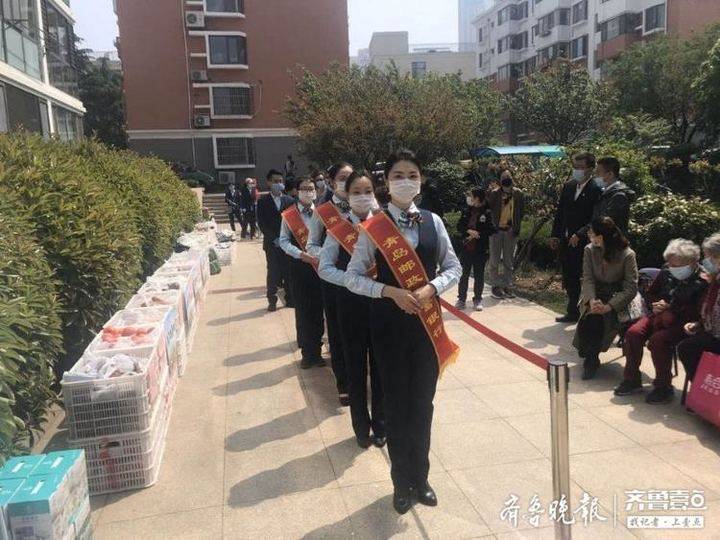 青岛举办首届百种果蔬原产地直购节,3000斤蔬果被“秒”抢
