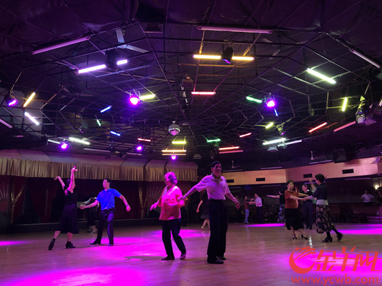 广州这个30多岁的歌舞厅,正在变身