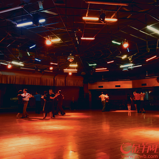 探索延安特色街区文化，深入解析当地休闲娱乐场所分布与特色