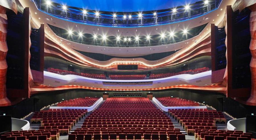 上海这家综合性剧院率先恢复演出