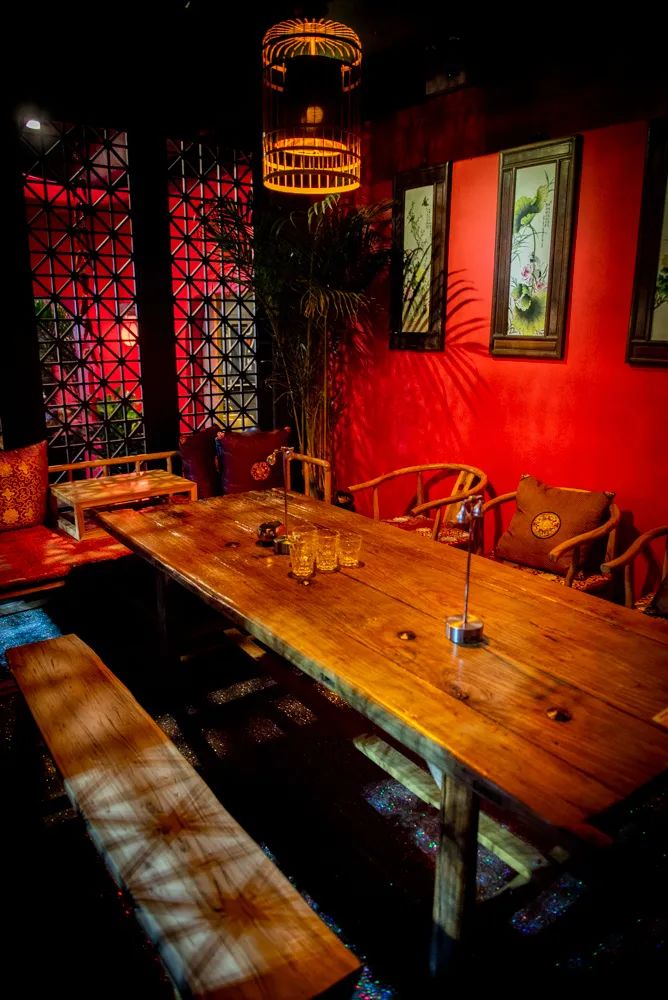 硬核国风的小酒馆,调制出你的酒杯人生,今年的夏日夜晚就从这里开始!