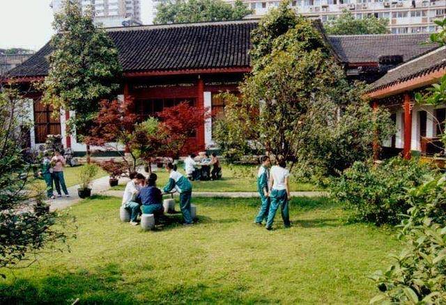 南京钟英2020排名_不给发喜报的2020,南京初中分数排名还是给整理出来了(2)