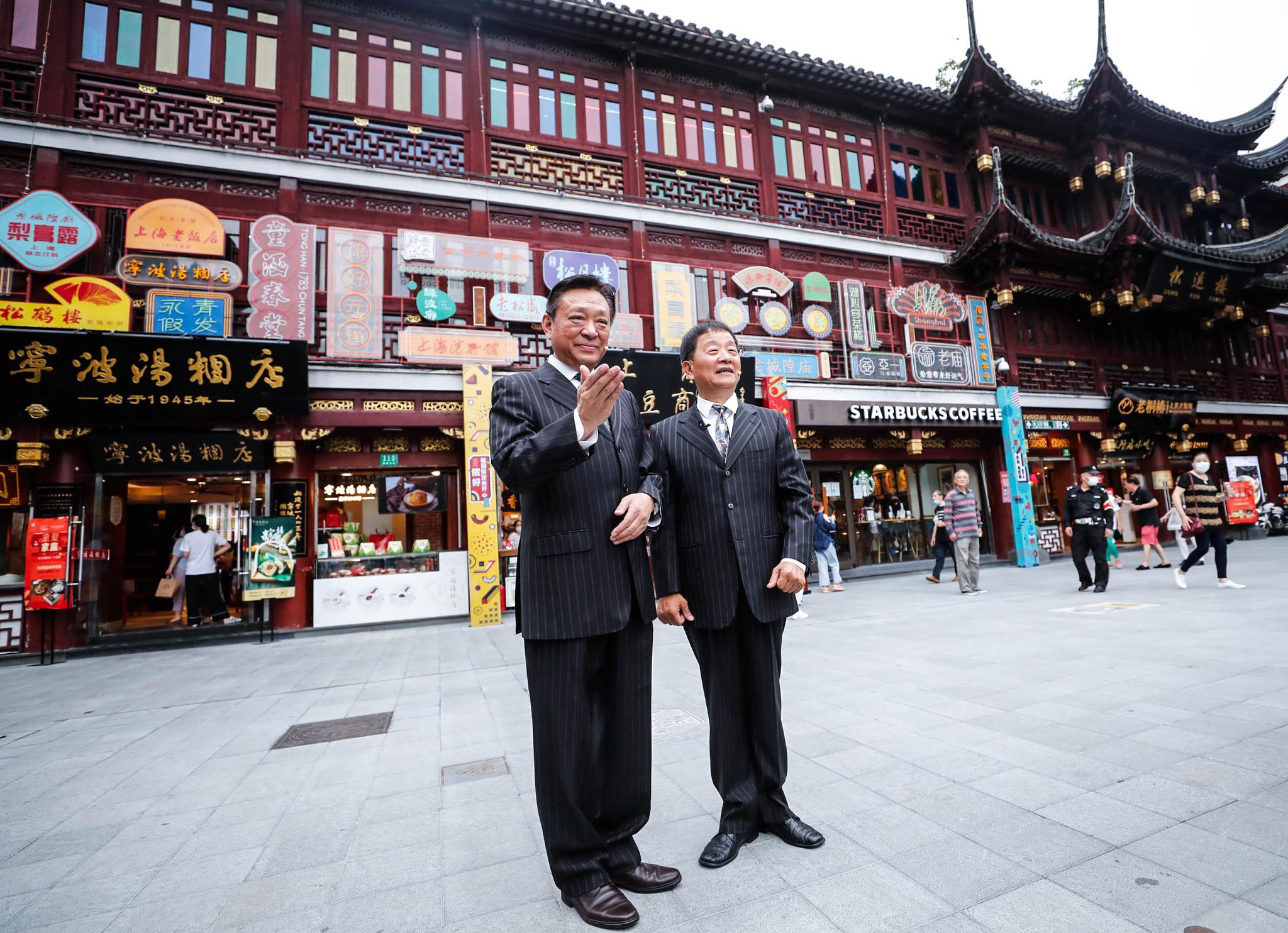 这下,豫园九曲桥有好戏看了!