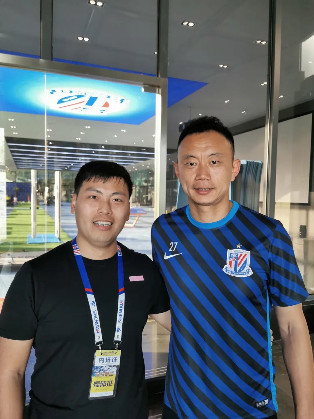 李帅:约吗? 曾诚:不好吧.