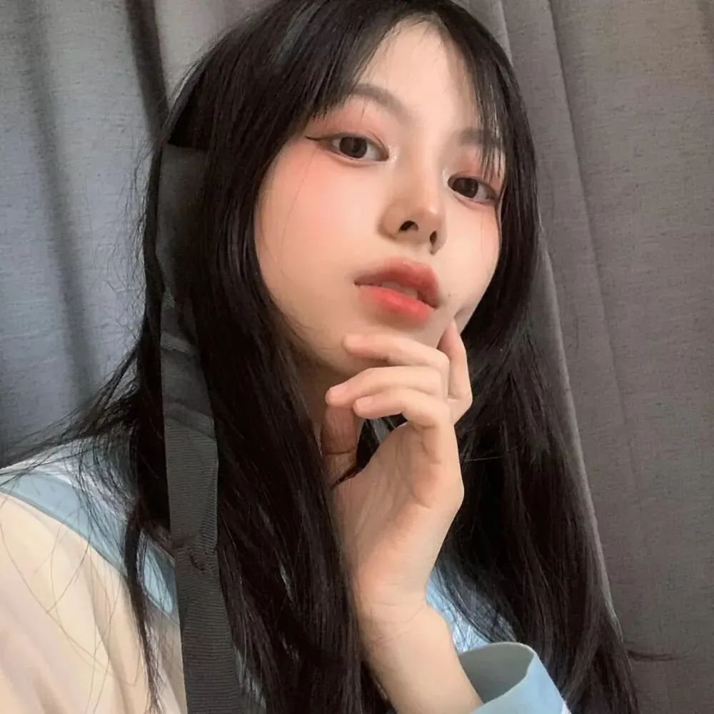 ▼▼▼长按保存到相册可用coisíní昨日中奖读者手绘头像:照片会在1