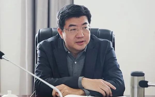 39岁正厅的他,再有新职|赵雁峰|山西省体育局|团省委_新浪新闻