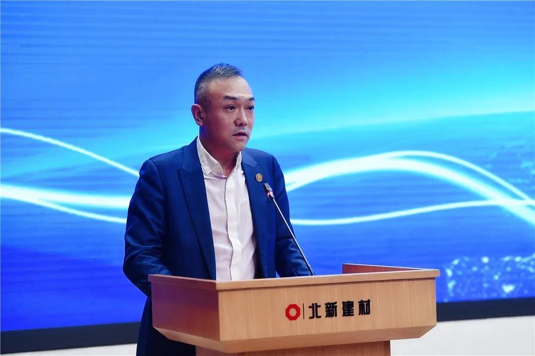 总经理吕乐采购中心总经理刘万军七大战区总经理誓师宣言来自东北大区