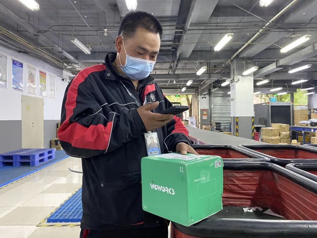 北京劳动者之歌 | 79名顺丰速运快递员扛起"大担当"