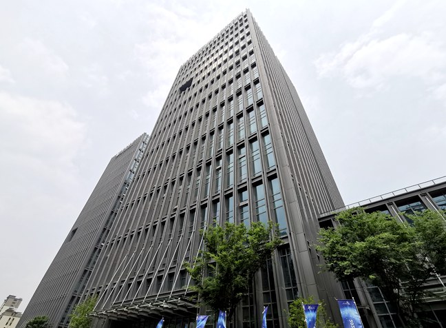 张丽玮 摄此外,今天,嘉兴启用浙江长三角人才大厦等"一楼三园".