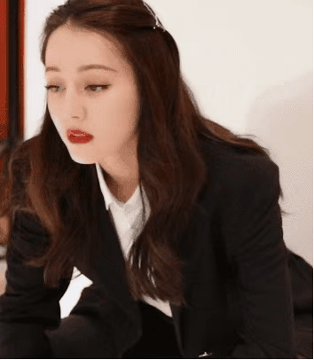 没错我说的就是迪丽热巴