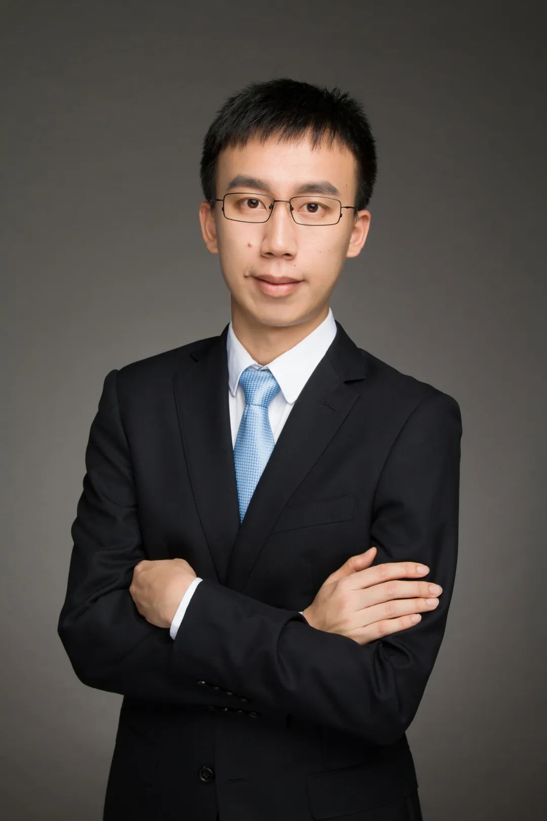 清华大学计算机专业硕士毕业的郭晓林目前为新能源投研小组的负责人