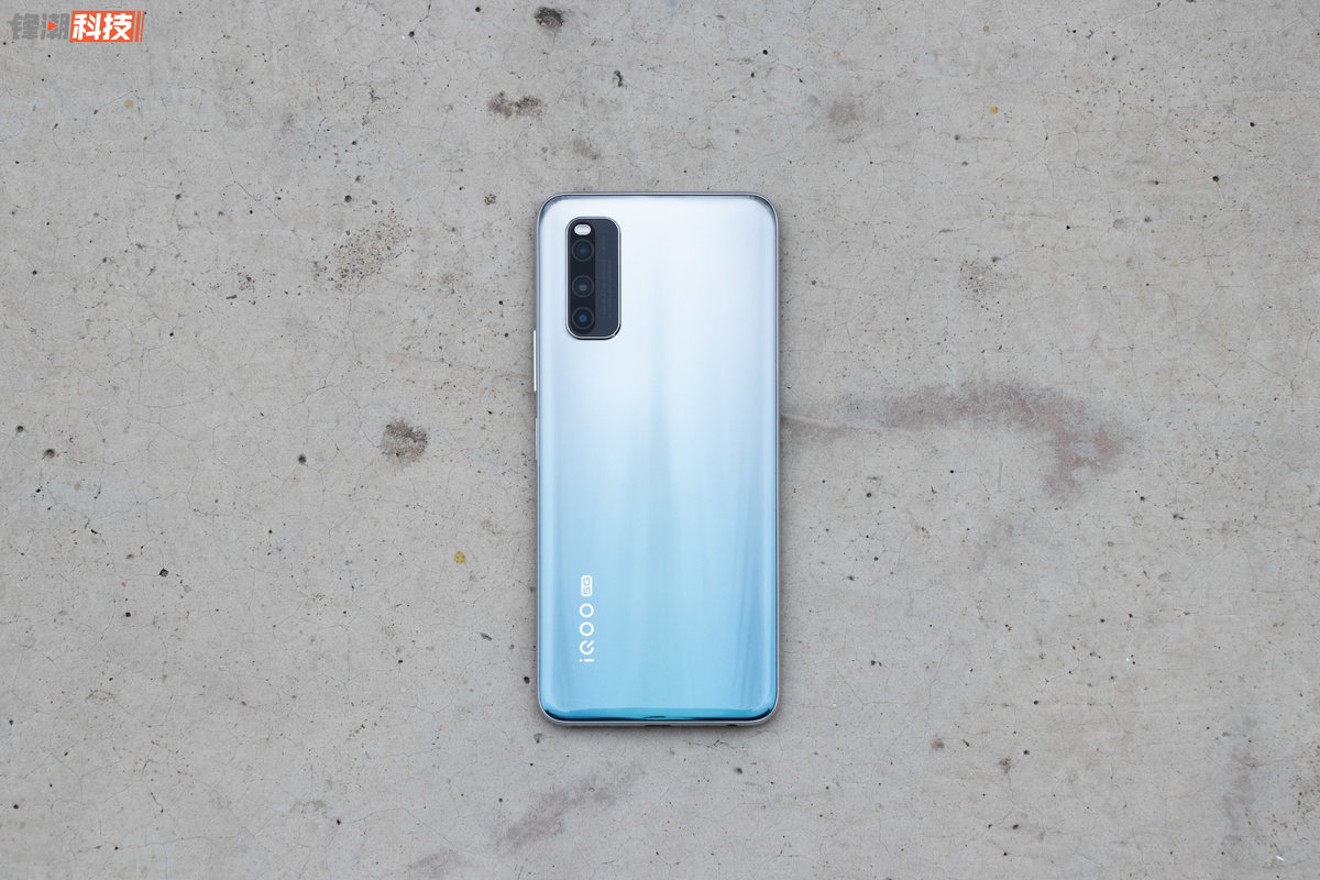 天玑1000plus 首秀,新一代电竞神器 iqoo z1 评测