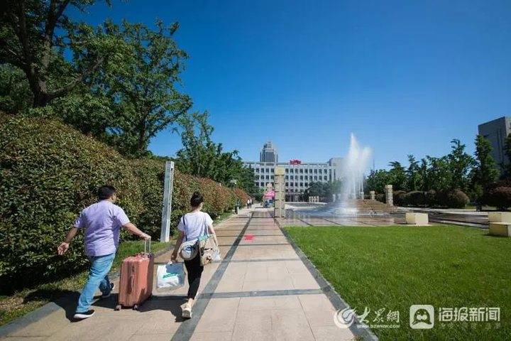 山东大学返校首日:为每一名返校学生安排核酸检测