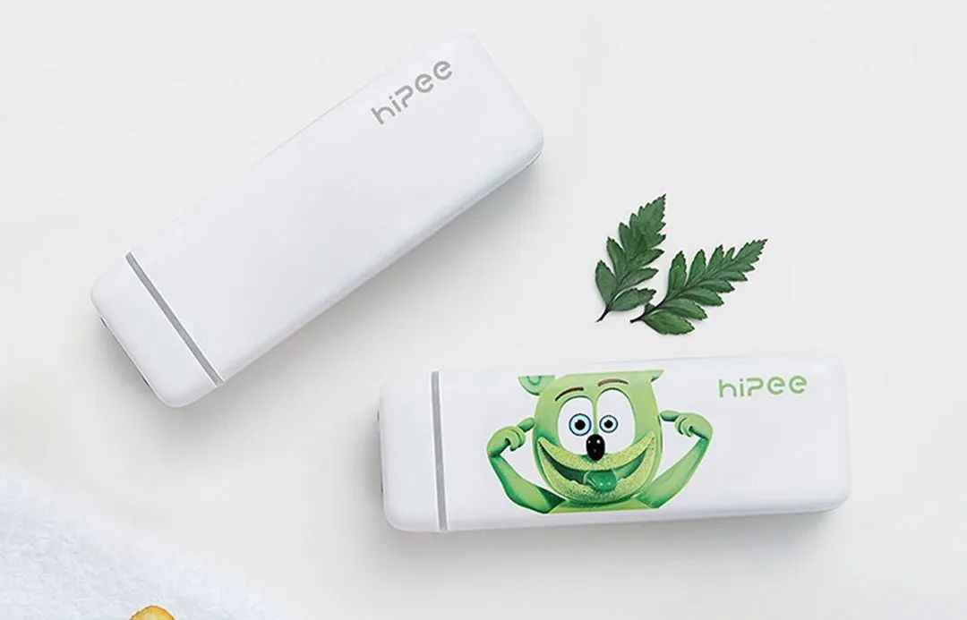 小米众筹了一款智能药盒到时自动提醒再也不忘吃药