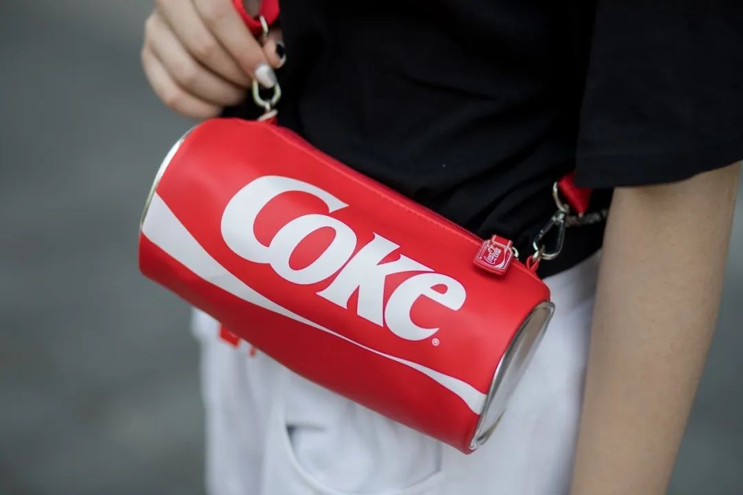名创优品x可口可乐联名,我的钱是大风刮来的吗?