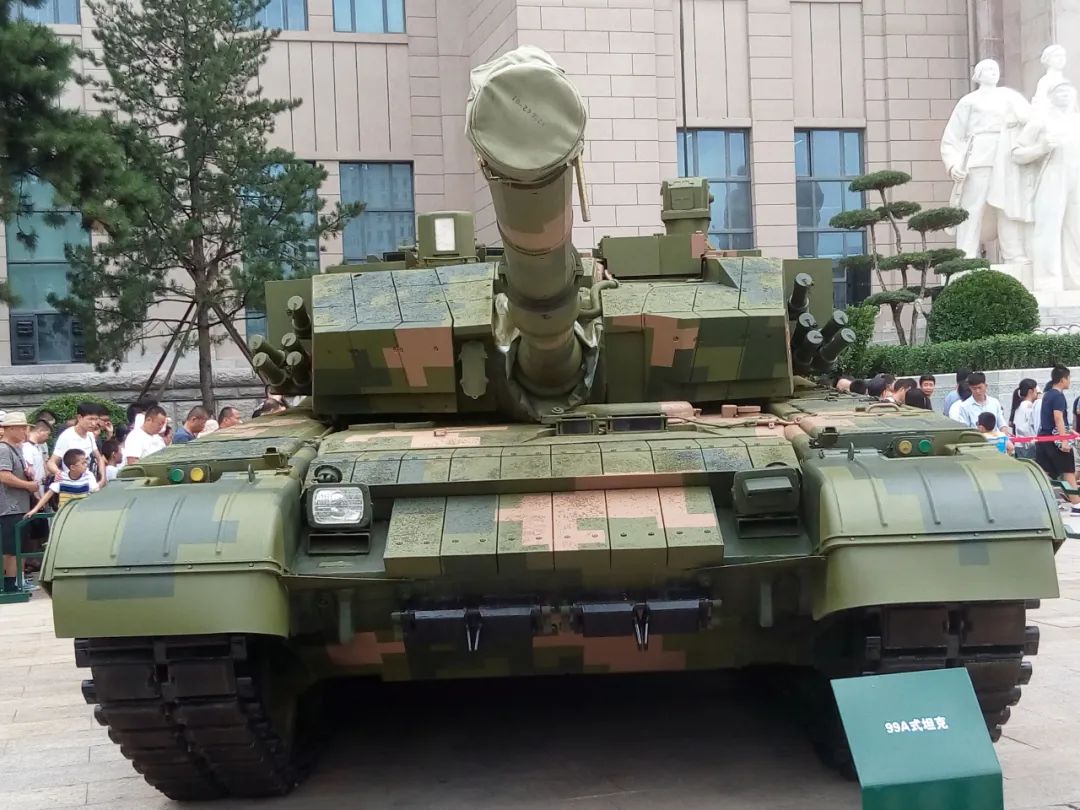 战忽局5月壁纸，99A式主战坦克上线！| 图说|主战坦克|壁纸|上线_新浪新闻