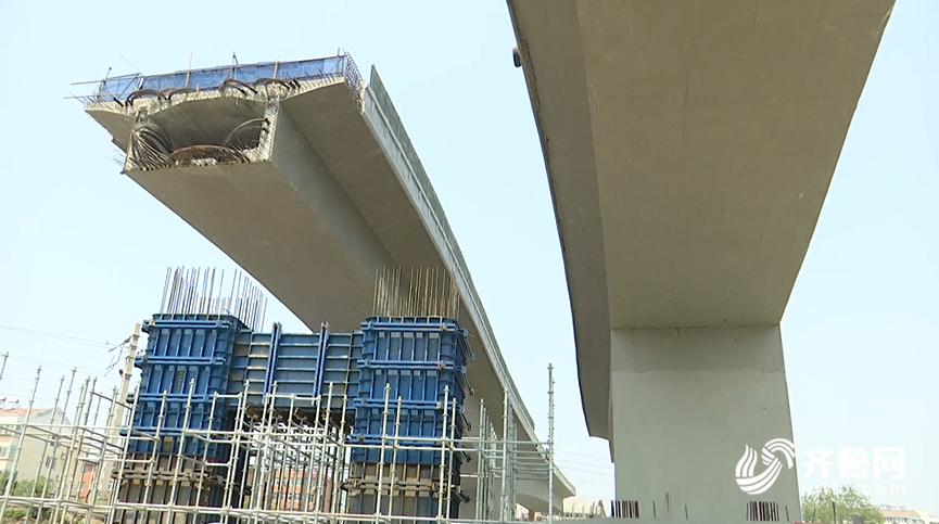 74秒|济宁王母阁路跨线桥成功转体 创下山东市政工程三项记录