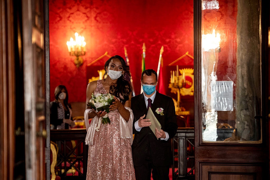 日本观测： 疫情下，近六成日本新婚匹俦不办婚礼|日本的婚礼|震惊日本29年的失踪迷案